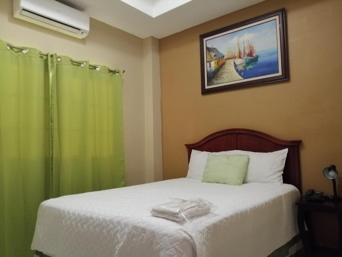 Hotel Plaza Floresta サンミゲル エクステリア 写真