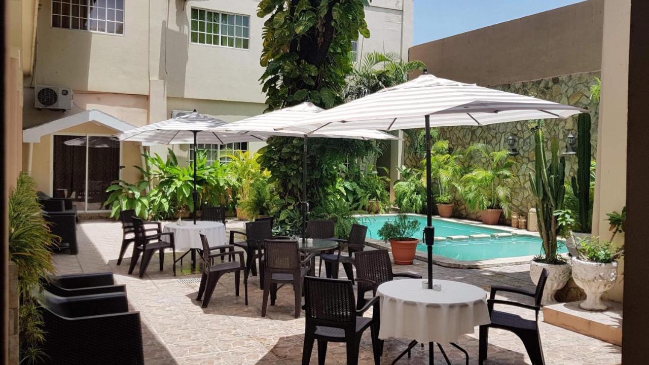 Hotel Plaza Floresta サンミゲル エクステリア 写真